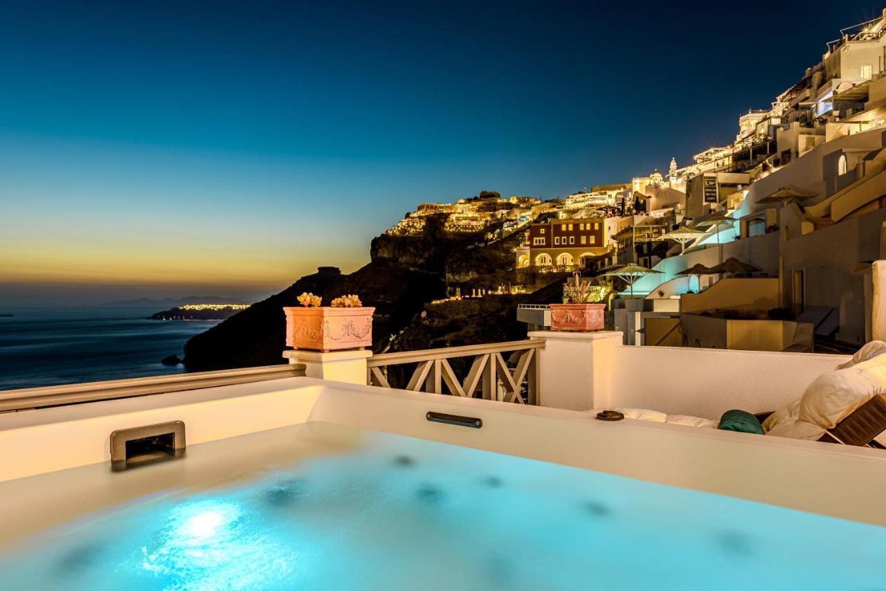 Golden Grey Goose Apartment Fira (Santorini)
