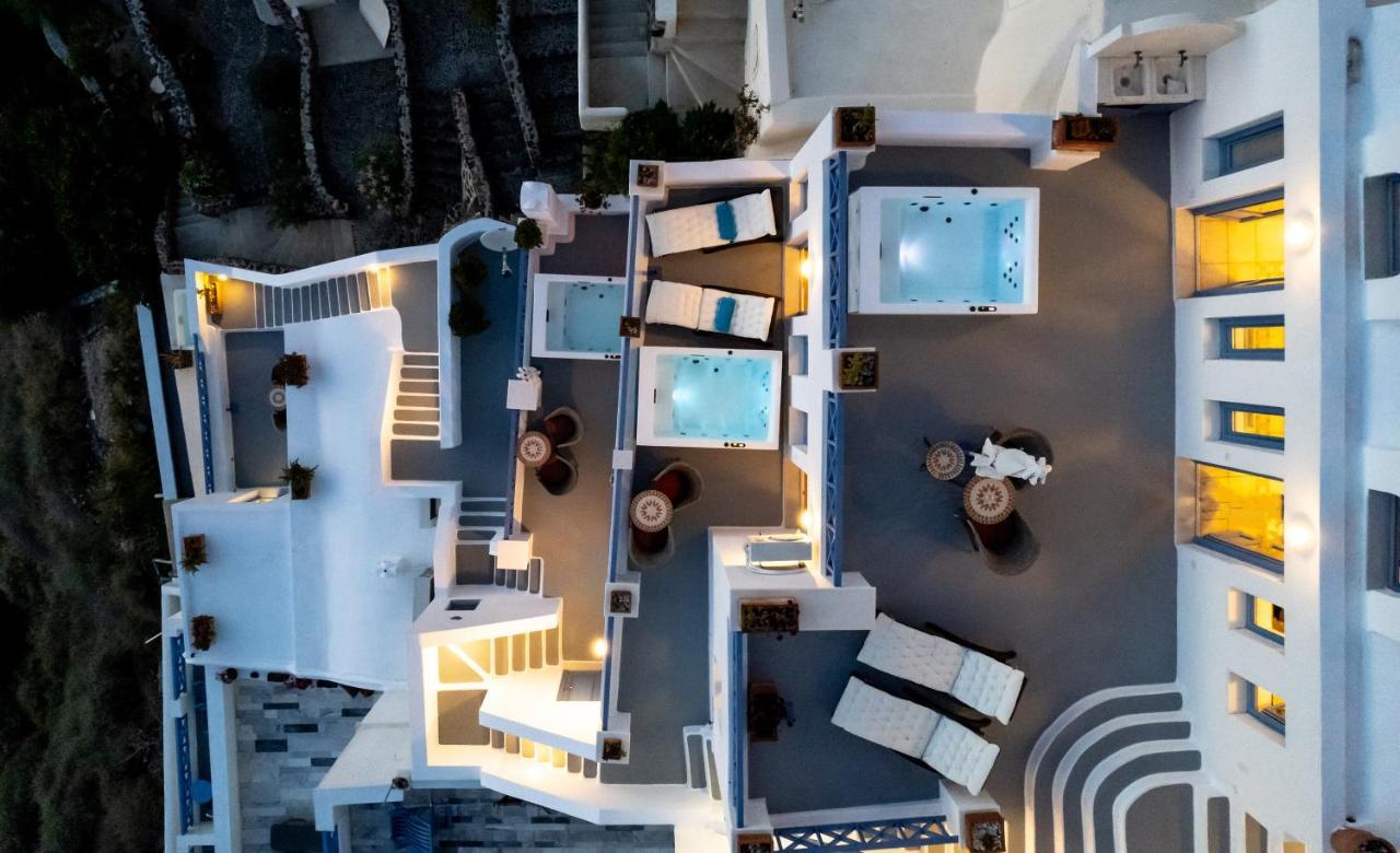 Golden Grey Goose Apartment